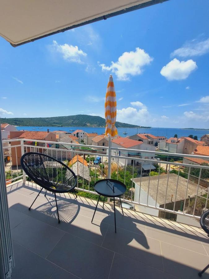 Vinko Rooms Primošten Exterior foto